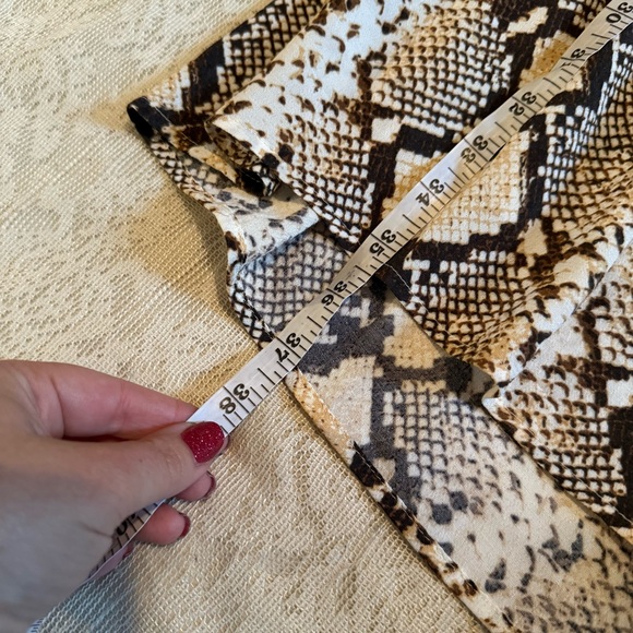 Maeve by Anthropologie Juno Snakeskin V-neck dress - Picture 6 of 10